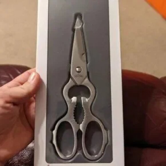 ALL CLAD Stainless Steel Kitchen Shears - Picture 2 of 3